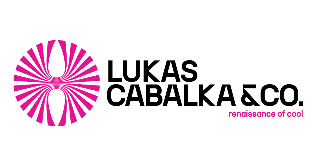 (c) Lukascabalka.com